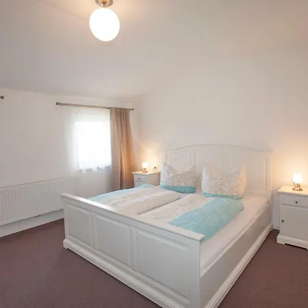 Haus Achtschlaefer Lägenhet